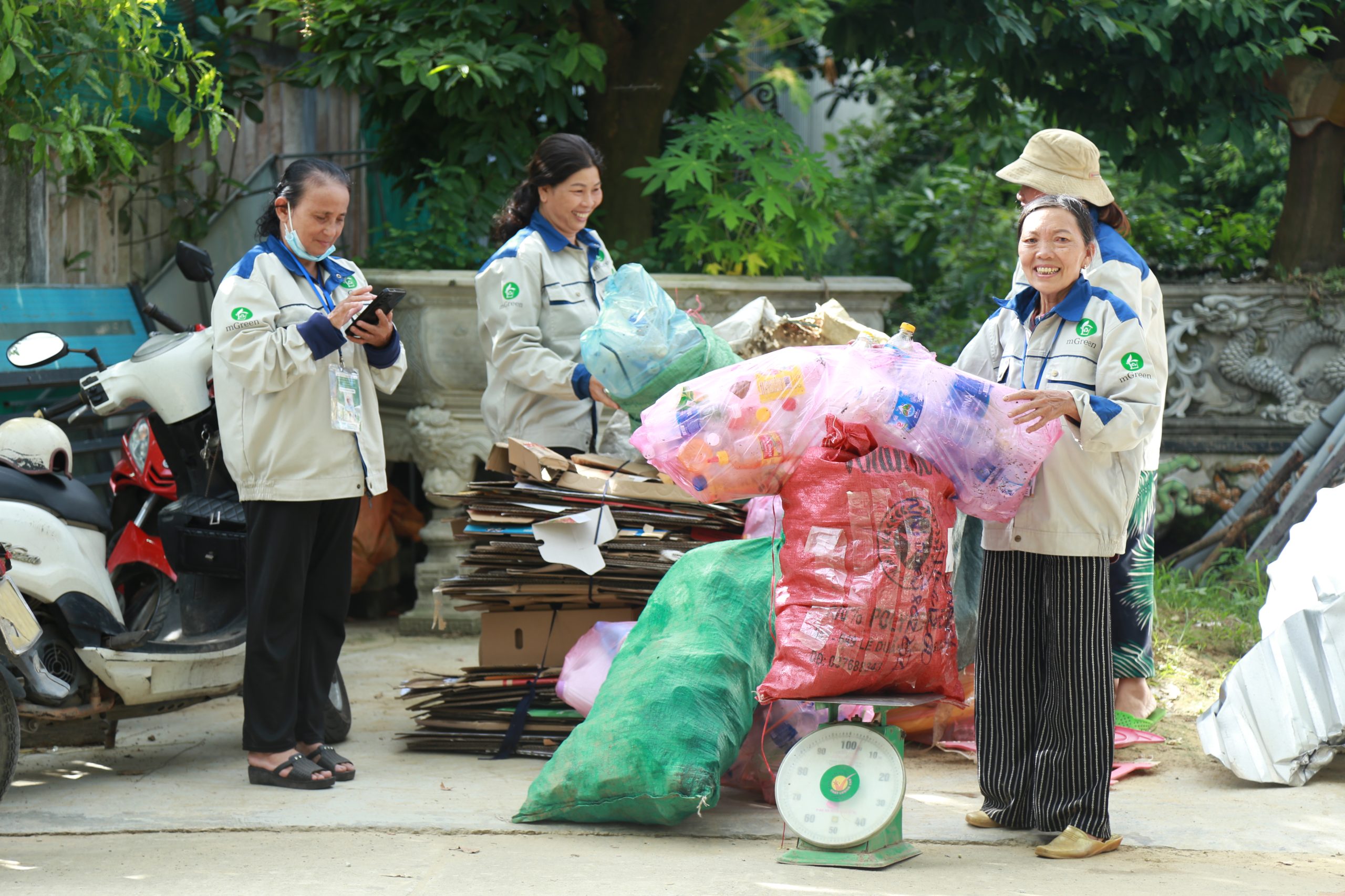 Ứng dụng mGreen Collector – hỗ trợ hiệu quả hoạt động phân loại, thu gom rác